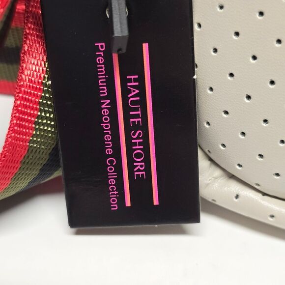 Haute Shore Casey Roma Neoprene Crossbody Camera Bag Ivory NWT - Picture 5 of 7